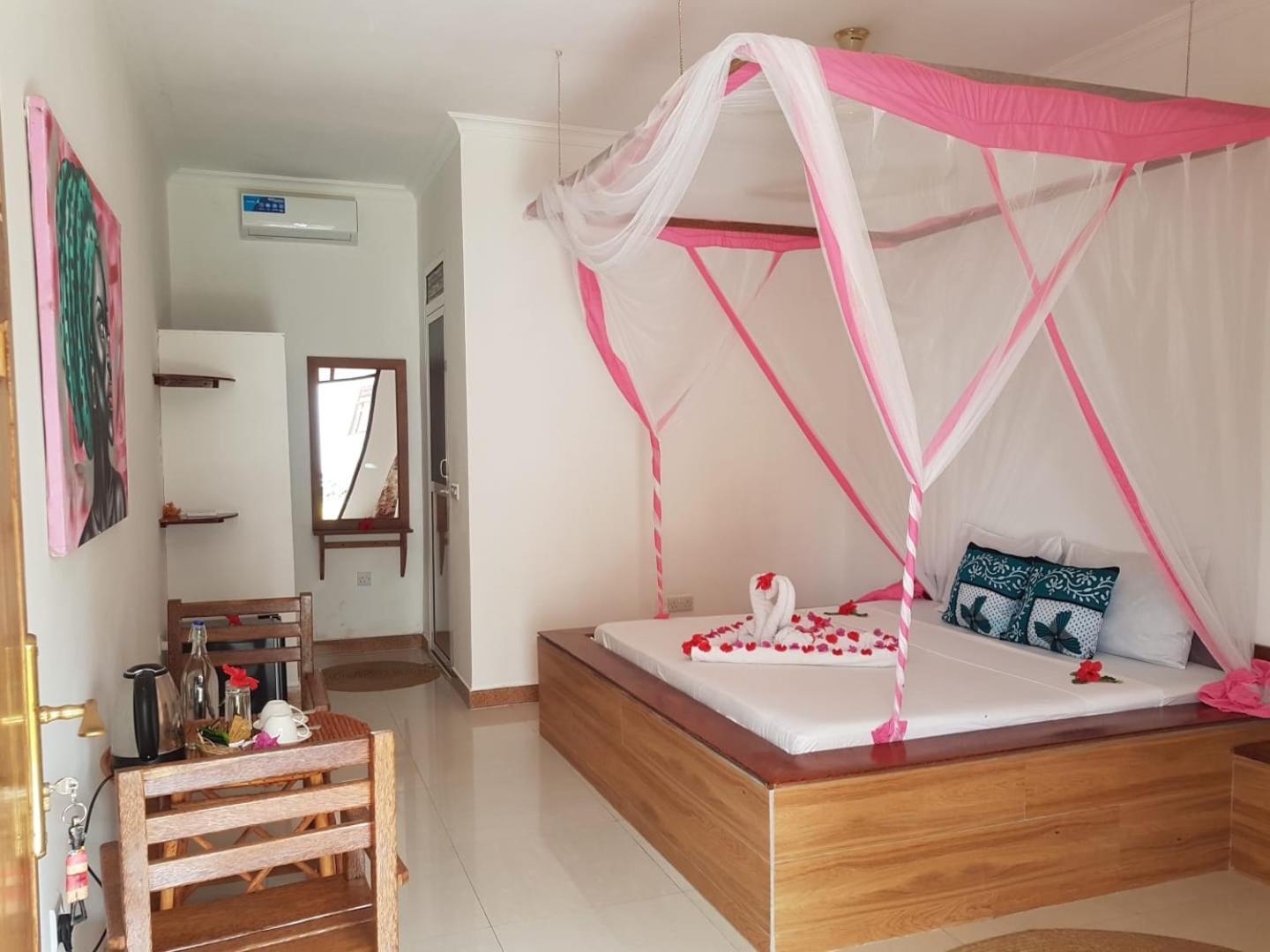 Tiande Boutique Hotel Pwani Mchangani Esterno foto